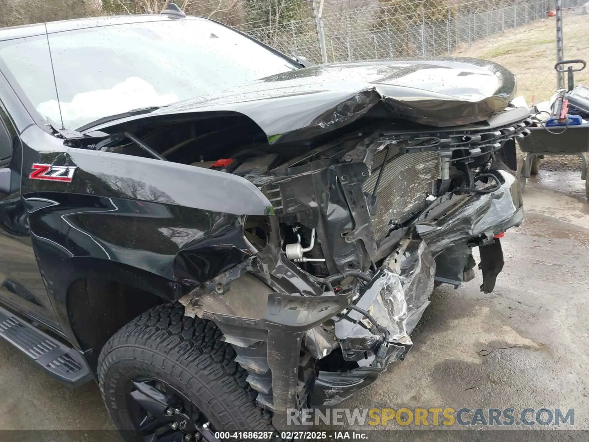 17 Photograph of a damaged car 1GCPYCEF0LZ358642 CHEVROLET SILVERADO 1500 2020