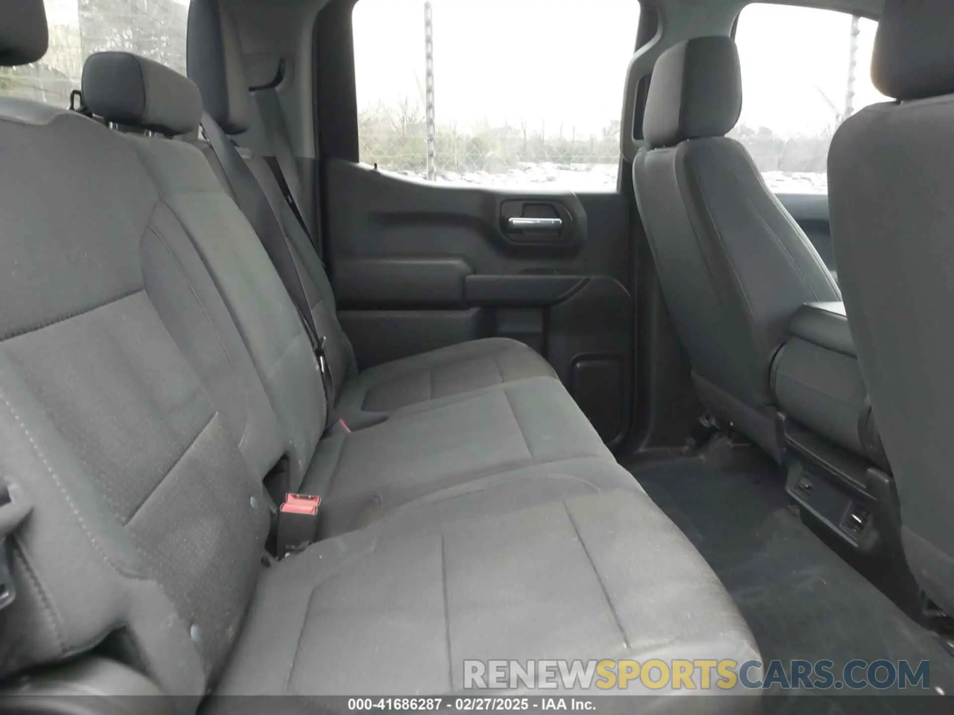 8 Photograph of a damaged car 1GCPYCEF0LZ358642 CHEVROLET SILVERADO 1500 2020