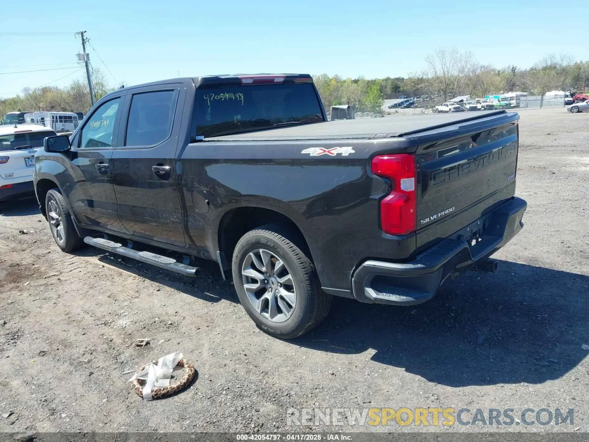 3 Photograph of a damaged car 1GCPYEEKXLZ172115 CHEVROLET SILVERADO 1500 2020