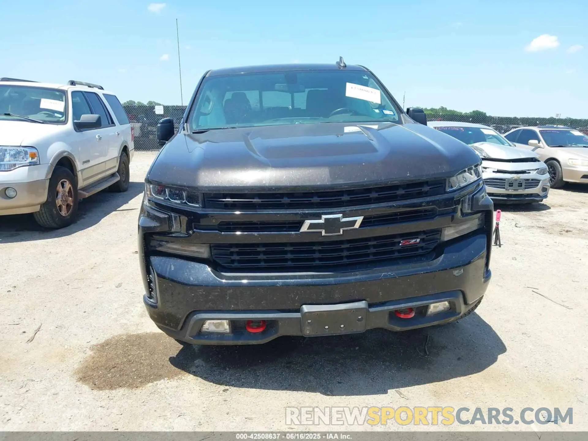 6 Photograph of a damaged car 1GCPYFED2LZ123482 CHEVROLET SILVERADO 1500 2020
