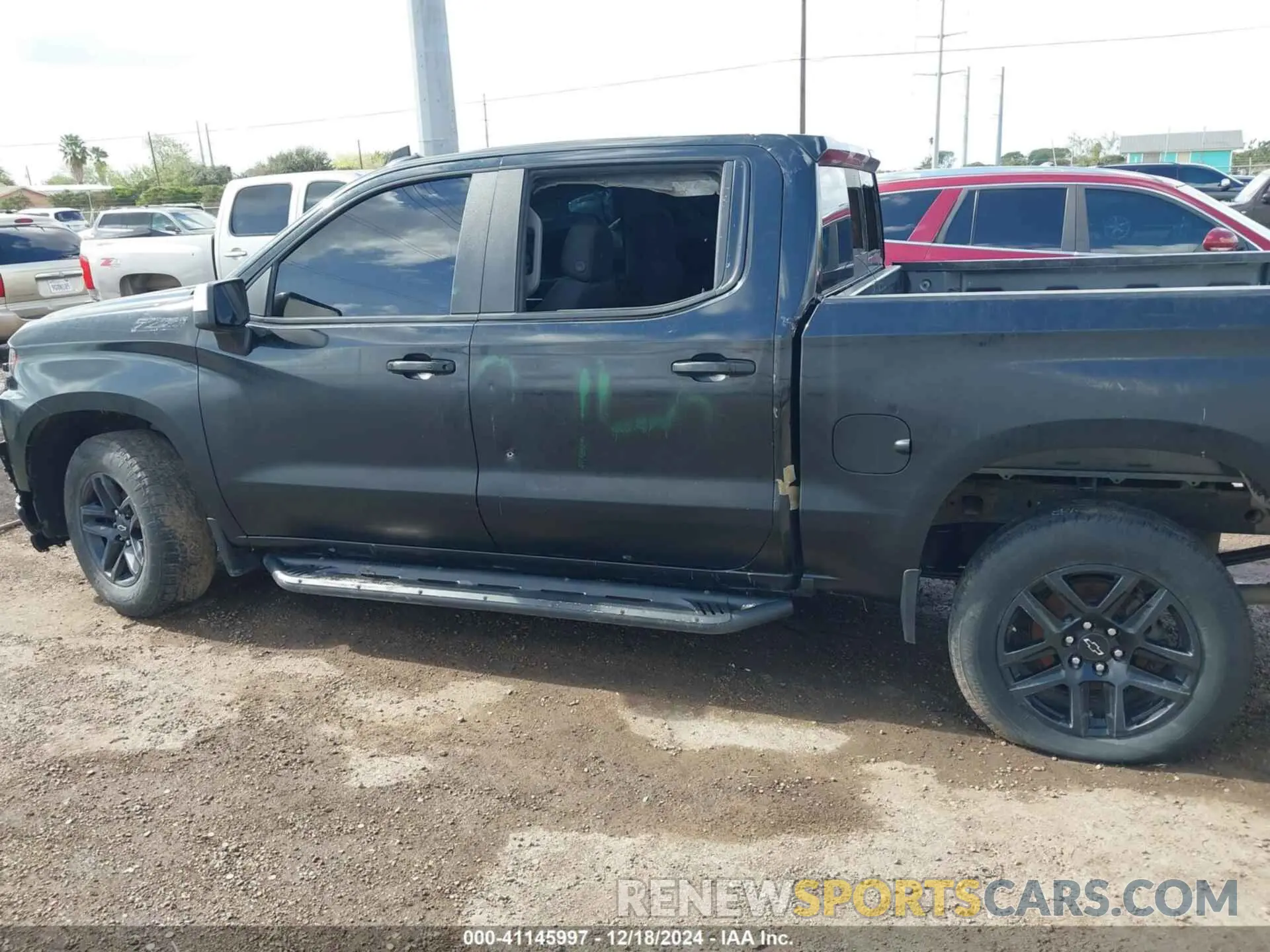 13 Photograph of a damaged car 1GCPYFED3LZ175820 CHEVROLET SILVERADO 1500 2020
