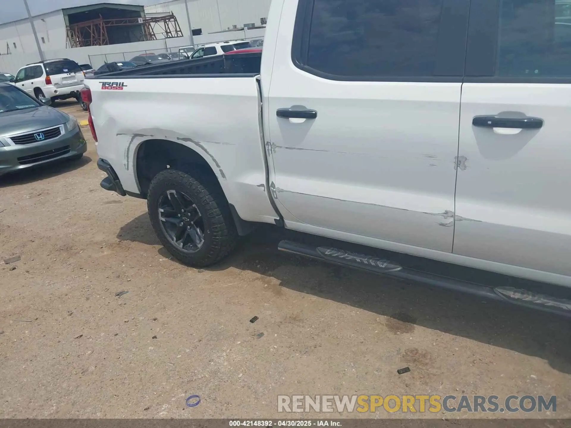19 Photograph of a damaged car 1GCPYFED9LZ290728 CHEVROLET SILVERADO 1500 2020