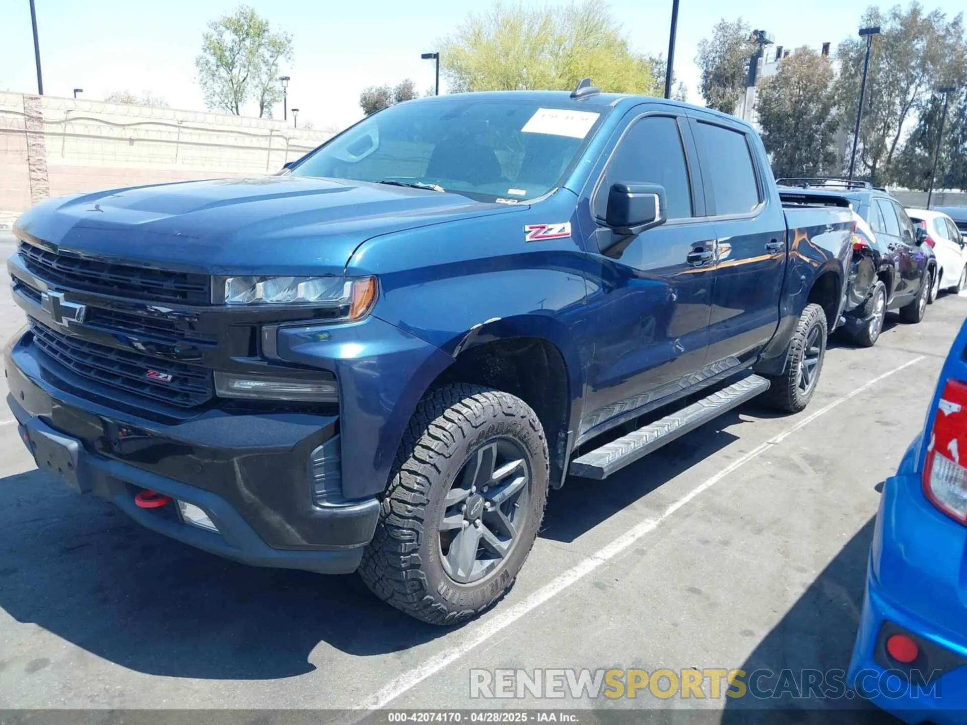 2 Photograph of a damaged car 1GCPYFED9LZ379781 CHEVROLET SILVERADO 1500 2020