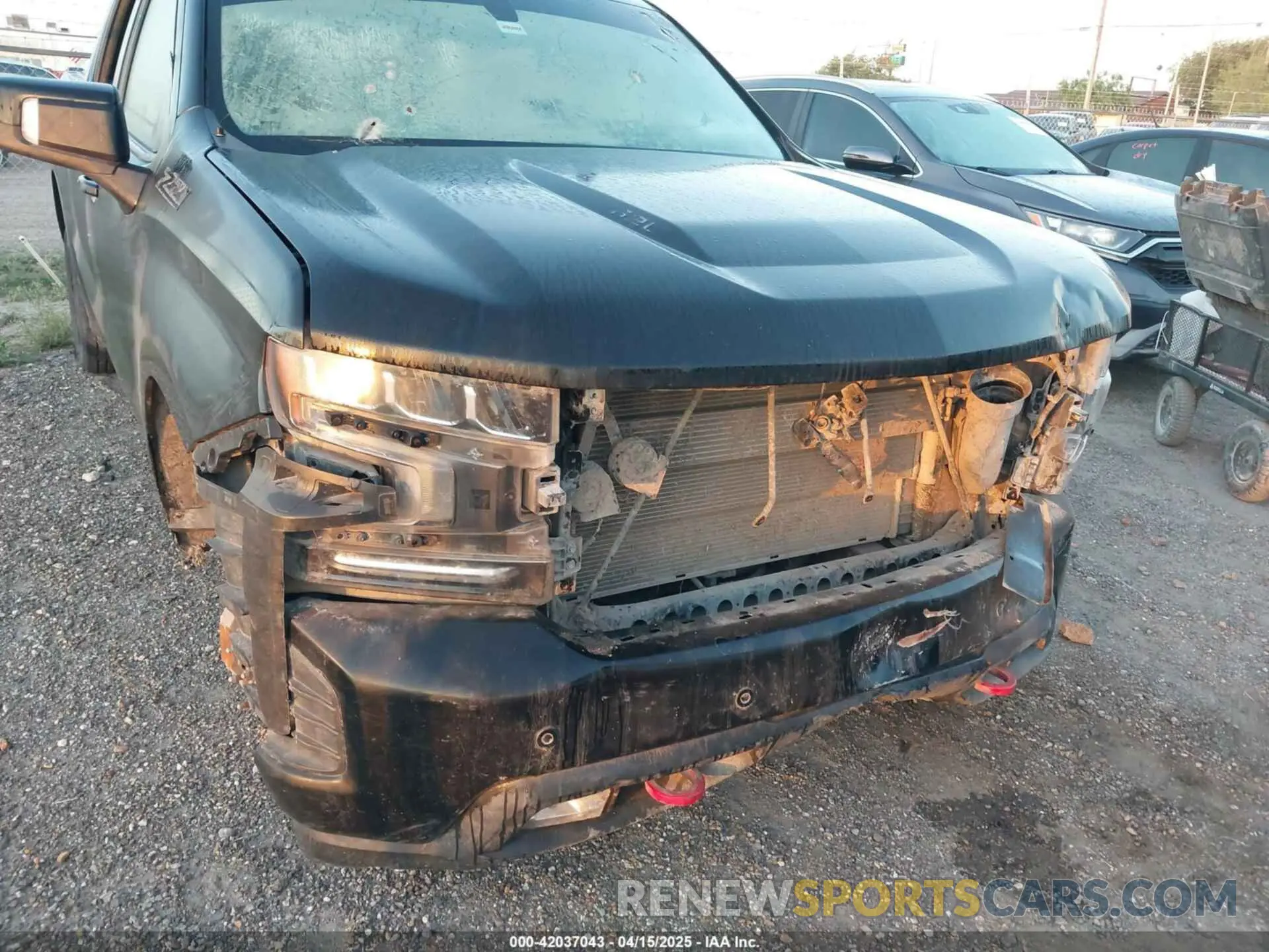 16 Photograph of a damaged car 1GCPYFEL2LZ279173 CHEVROLET SILVERADO 1500 2020