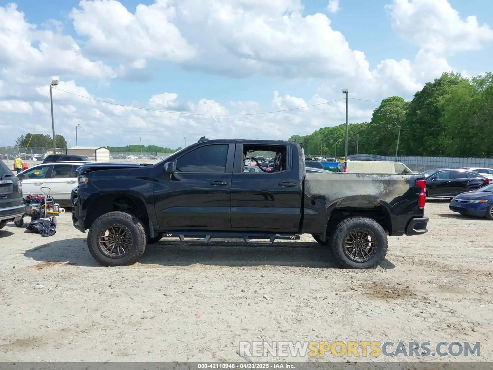 13 Photograph of a damaged car 1GCPYFEL5LZ224488 CHEVROLET SILVERADO 1500 2020