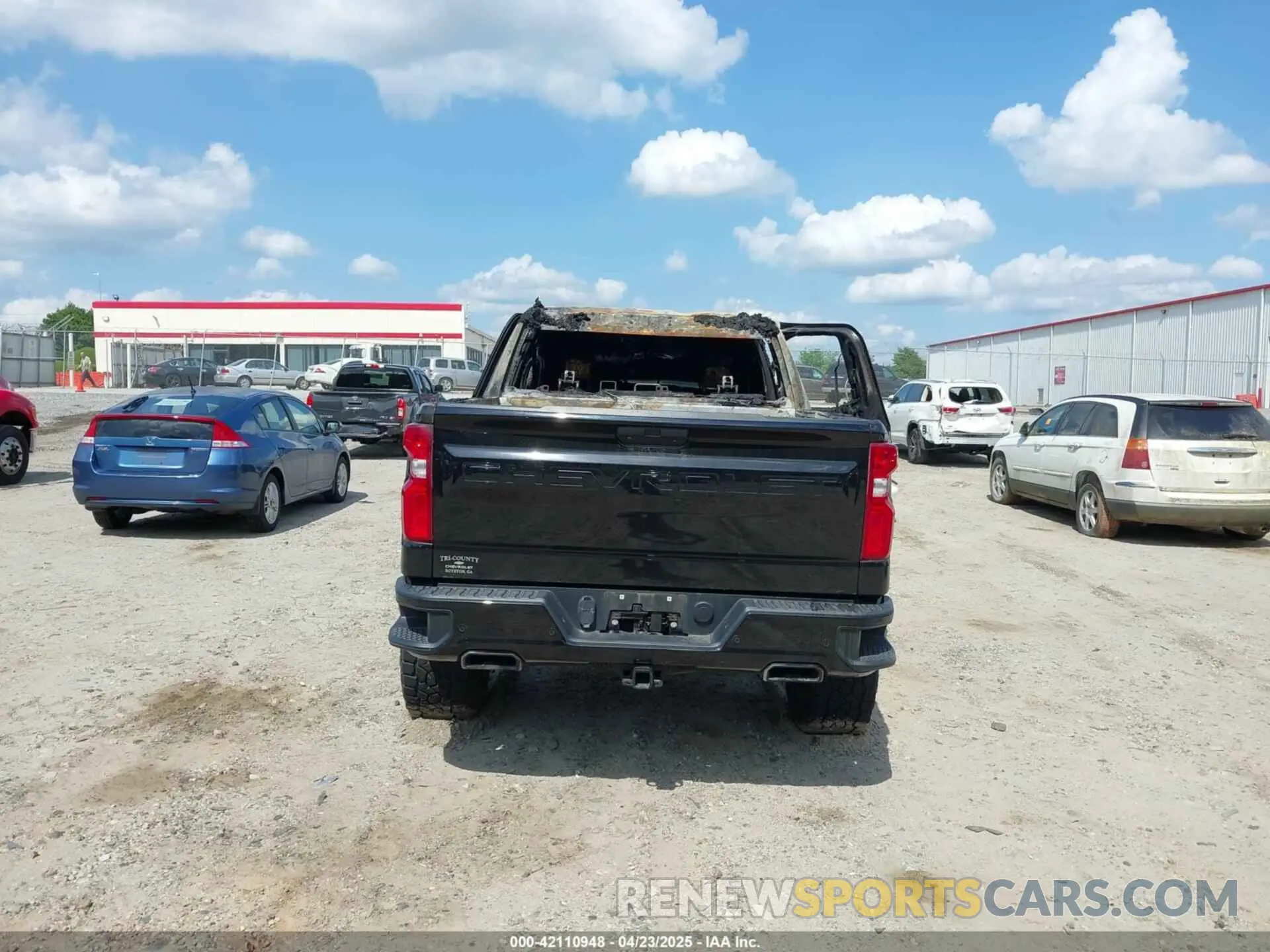 15 Photograph of a damaged car 1GCPYFEL5LZ224488 CHEVROLET SILVERADO 1500 2020