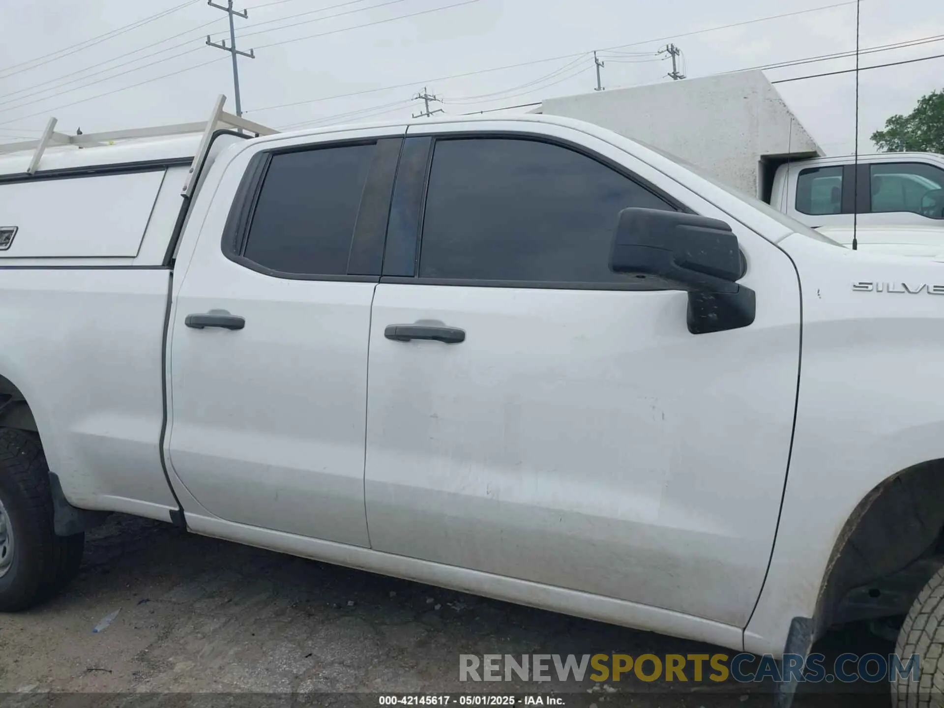 13 Photograph of a damaged car 1GCRWAEF0LZ235619 CHEVROLET SILVERADO 1500 2020