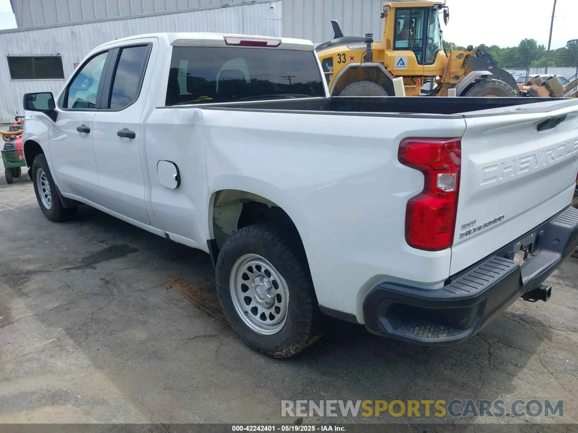 3 Photograph of a damaged car 1GCRWAEH2LZ348845 CHEVROLET SILVERADO 1500 2020