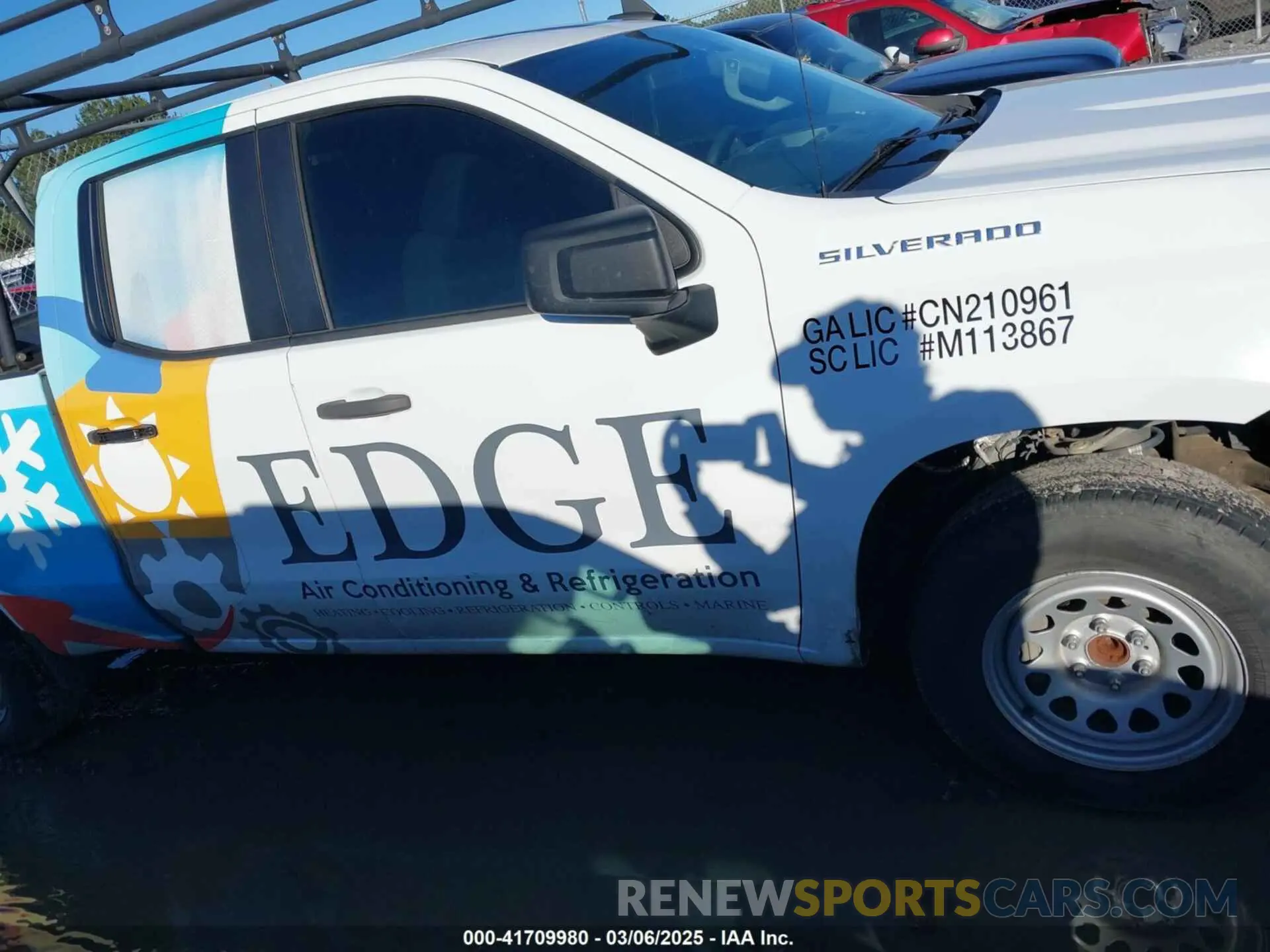 13 Photograph of a damaged car 1GCRWAEK6LZ229532 CHEVROLET SILVERADO 1500 2020