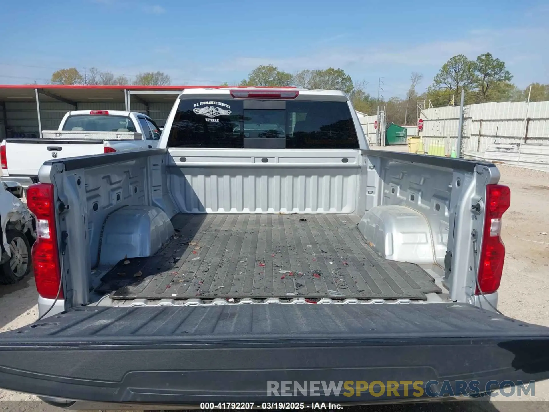 17 Photograph of a damaged car 1GCRWCED2LZ182514 CHEVROLET SILVERADO 1500 2020