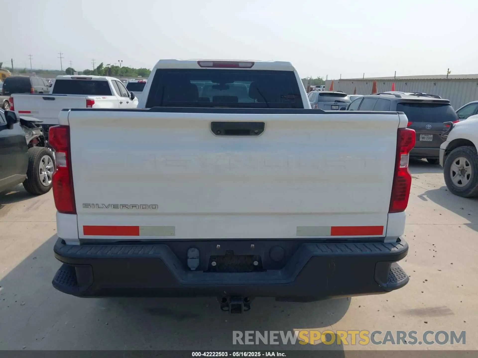 16 Photograph of a damaged car 1GCRYAEF0LZ178509 CHEVROLET SILVERADO 1500 2020