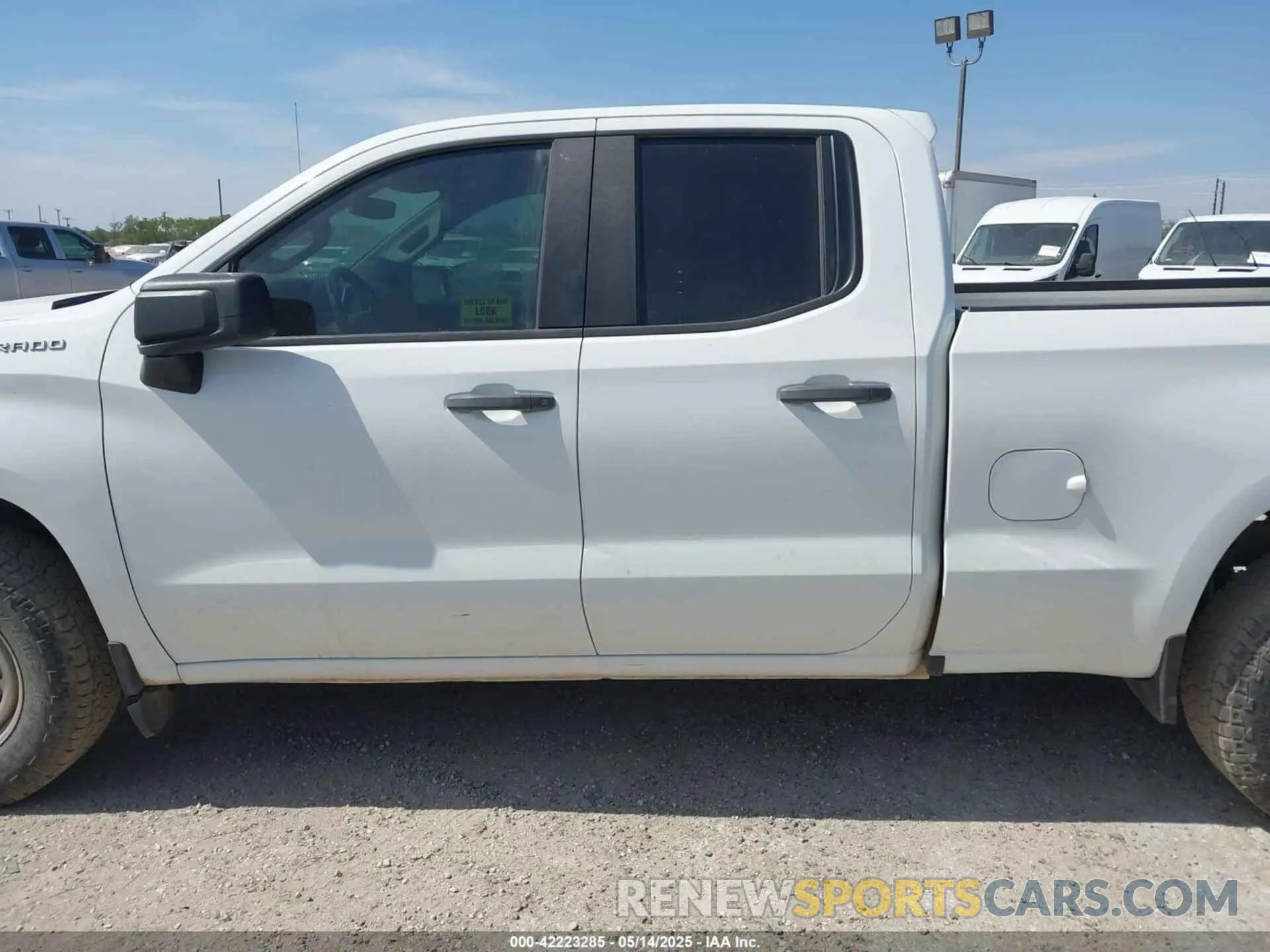 14 Photograph of a damaged car 1GCRYAEF1LZ177031 CHEVROLET SILVERADO 1500 2020