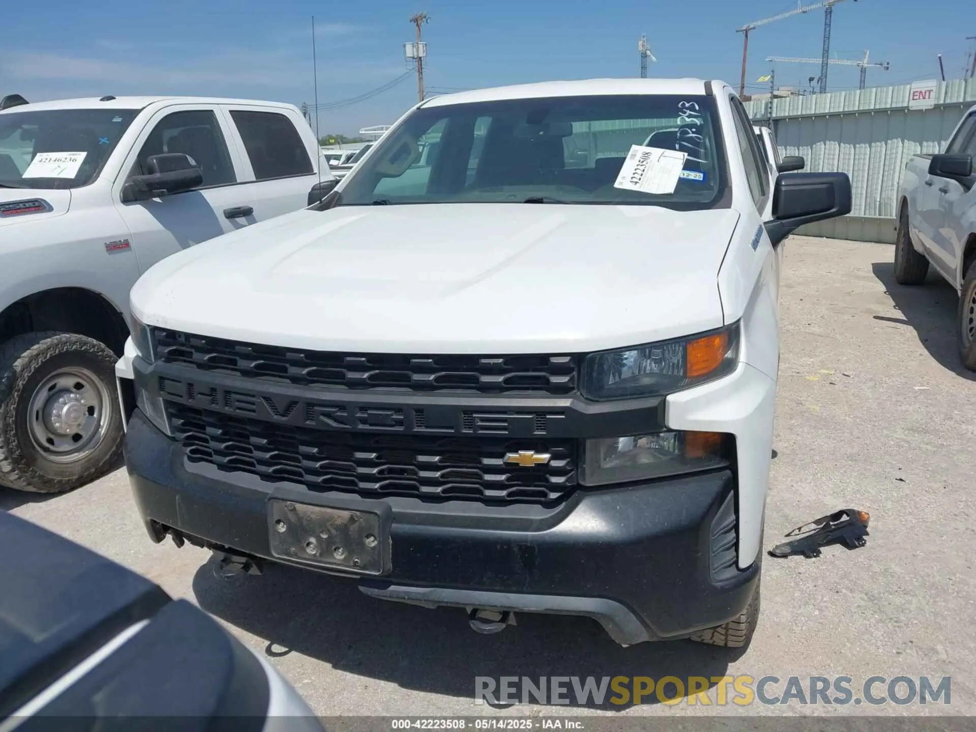 12 Photograph of a damaged car 1GCRYAEF3LZ178343 CHEVROLET SILVERADO 1500 2020