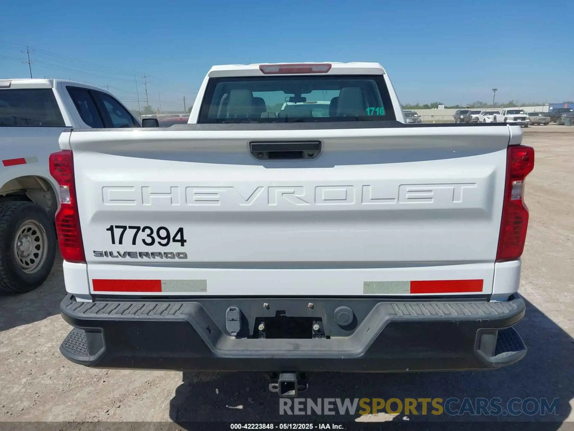 16 Photograph of a damaged car 1GCRYAEF4LZ177394 CHEVROLET SILVERADO 1500 2020