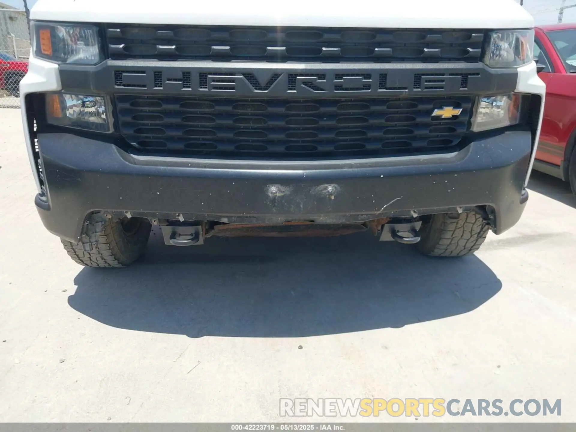 6 Photograph of a damaged car 1GCRYAEF4LZ178061 CHEVROLET SILVERADO 1500 2020
