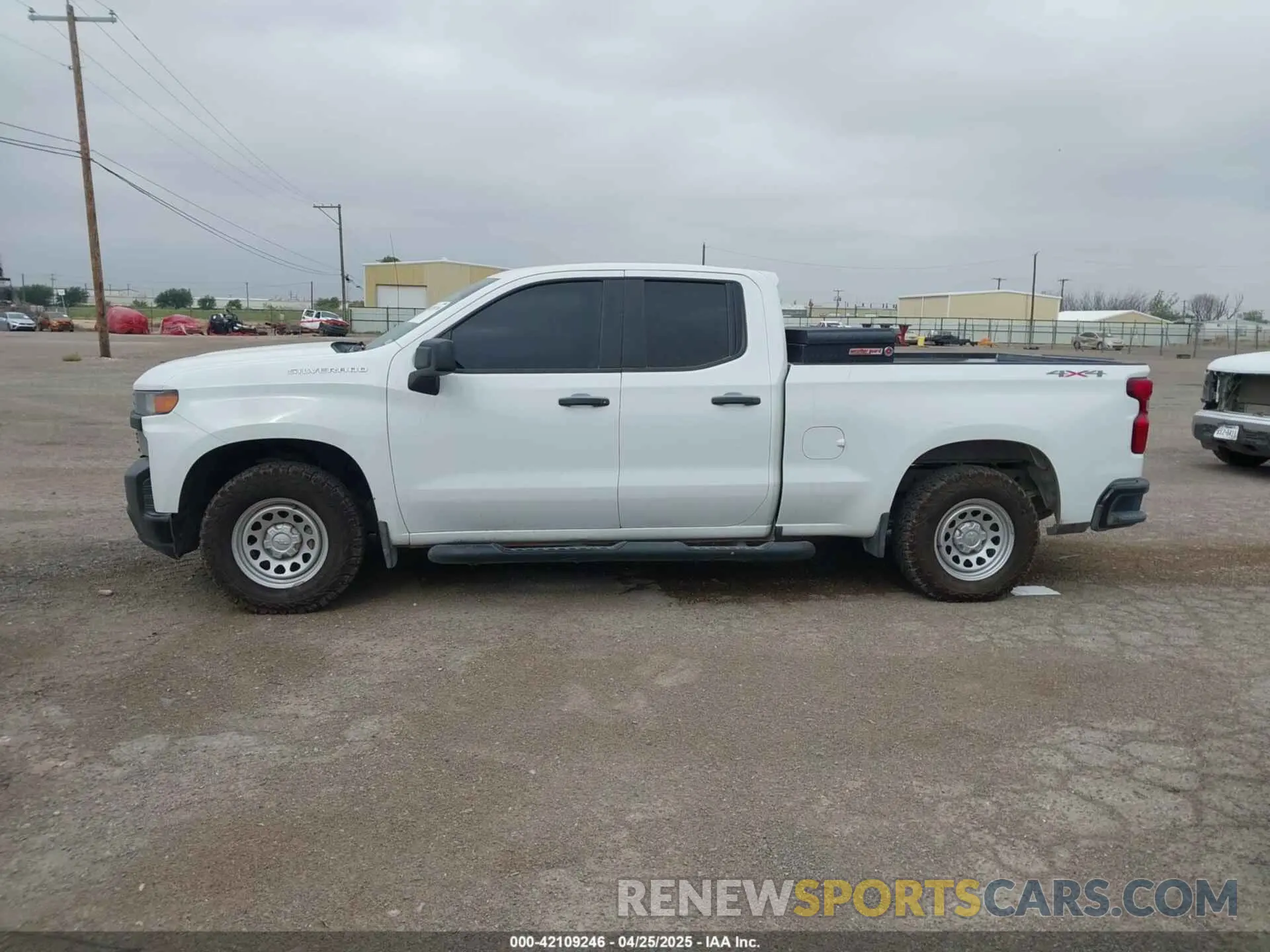 14 Photograph of a damaged car 1GCRYAEF5LZ167912 CHEVROLET SILVERADO 1500 2020