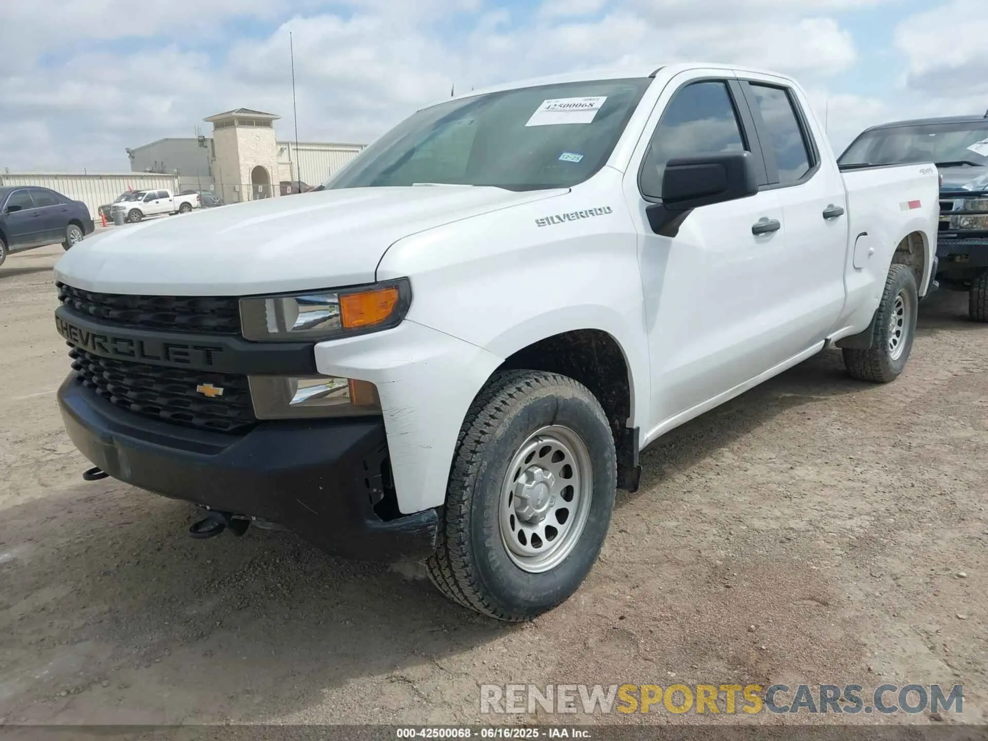 2 Photograph of a damaged car 1GCRYAEF5LZ178683 CHEVROLET SILVERADO 1500 2020