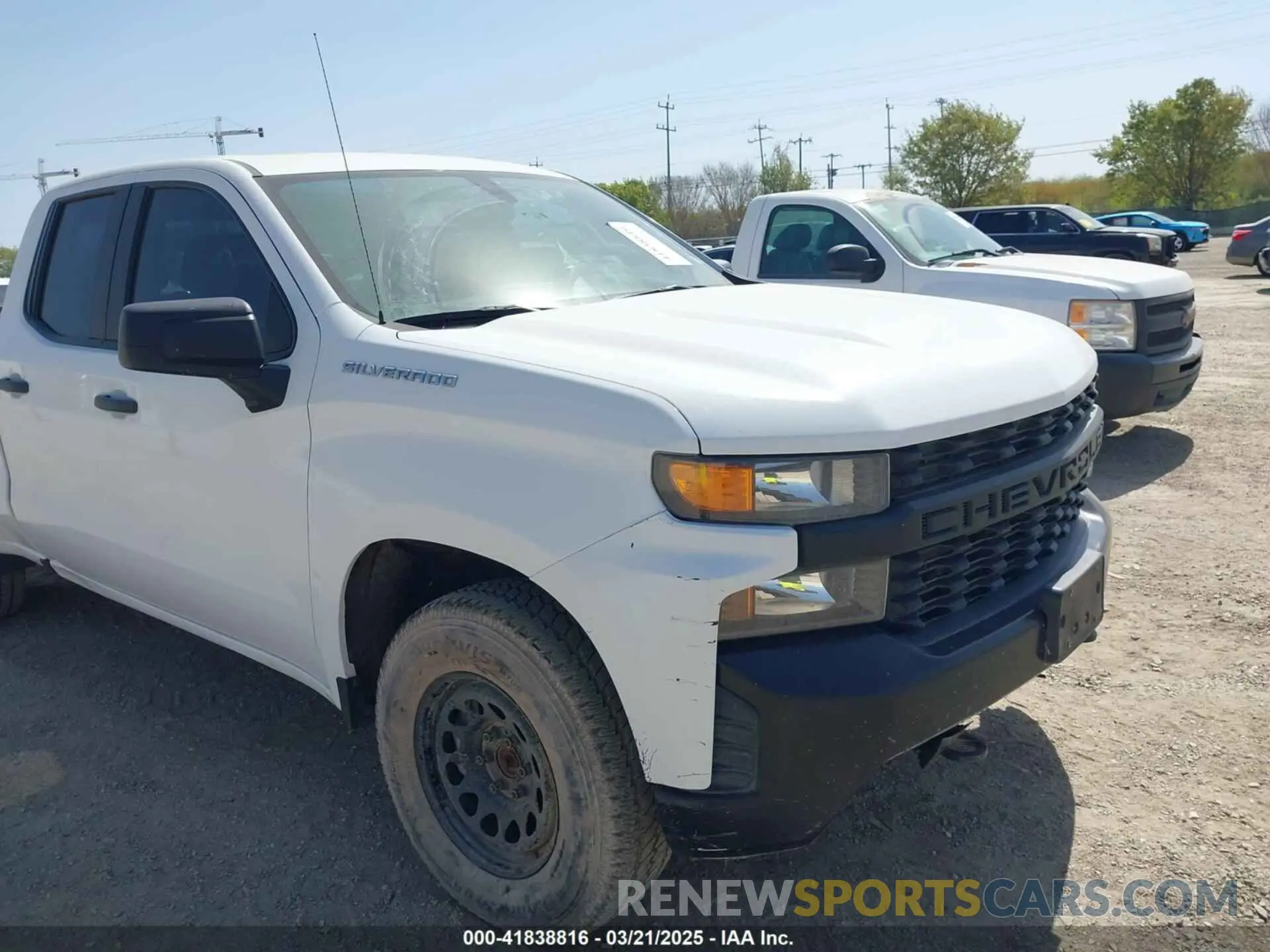 6 Photograph of a damaged car 1GCRYAEF6LZ177011 CHEVROLET SILVERADO 1500 2020