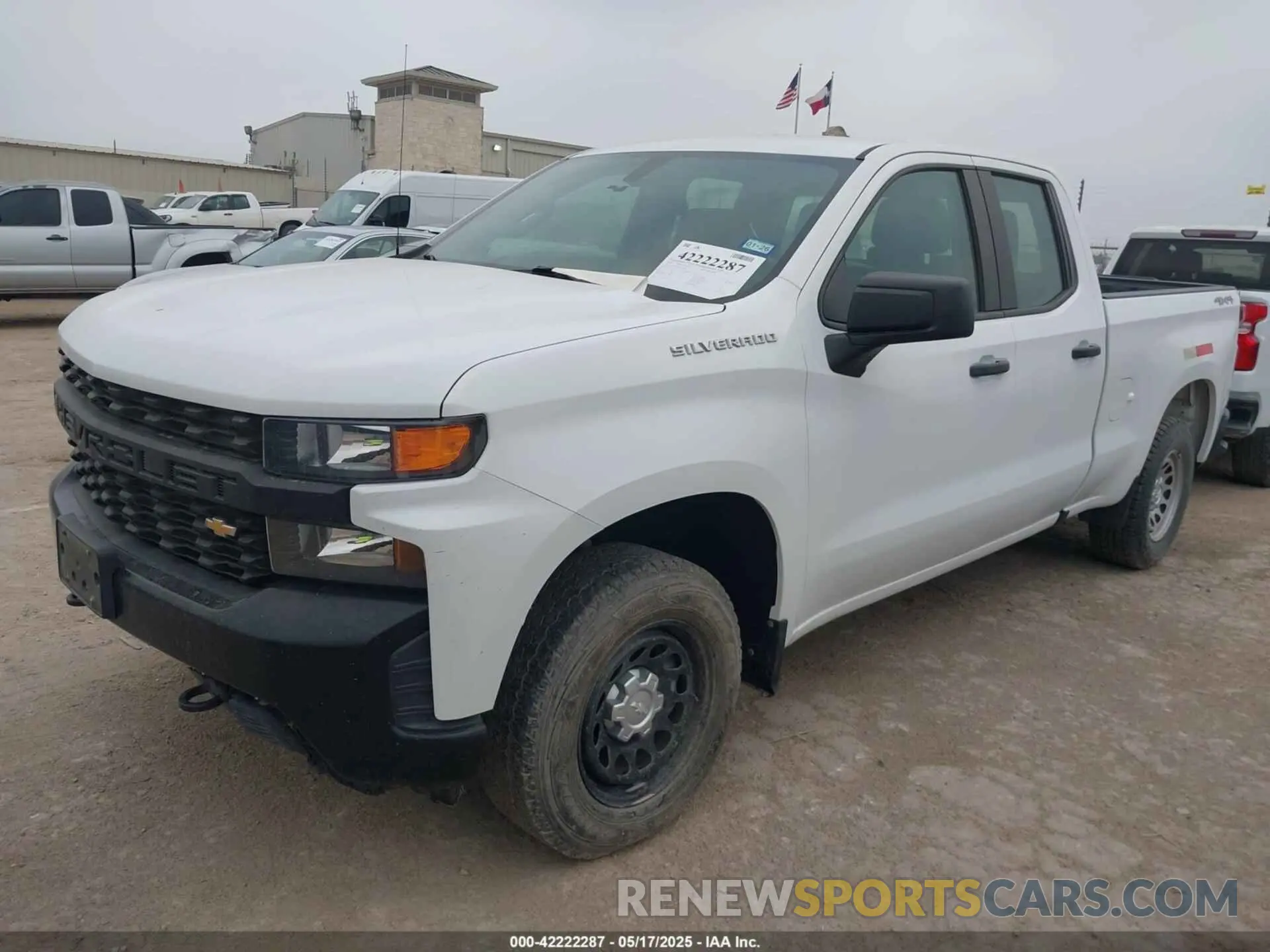 2 Photograph of a damaged car 1GCRYAEF6LZ179454 CHEVROLET SILVERADO 1500 2020