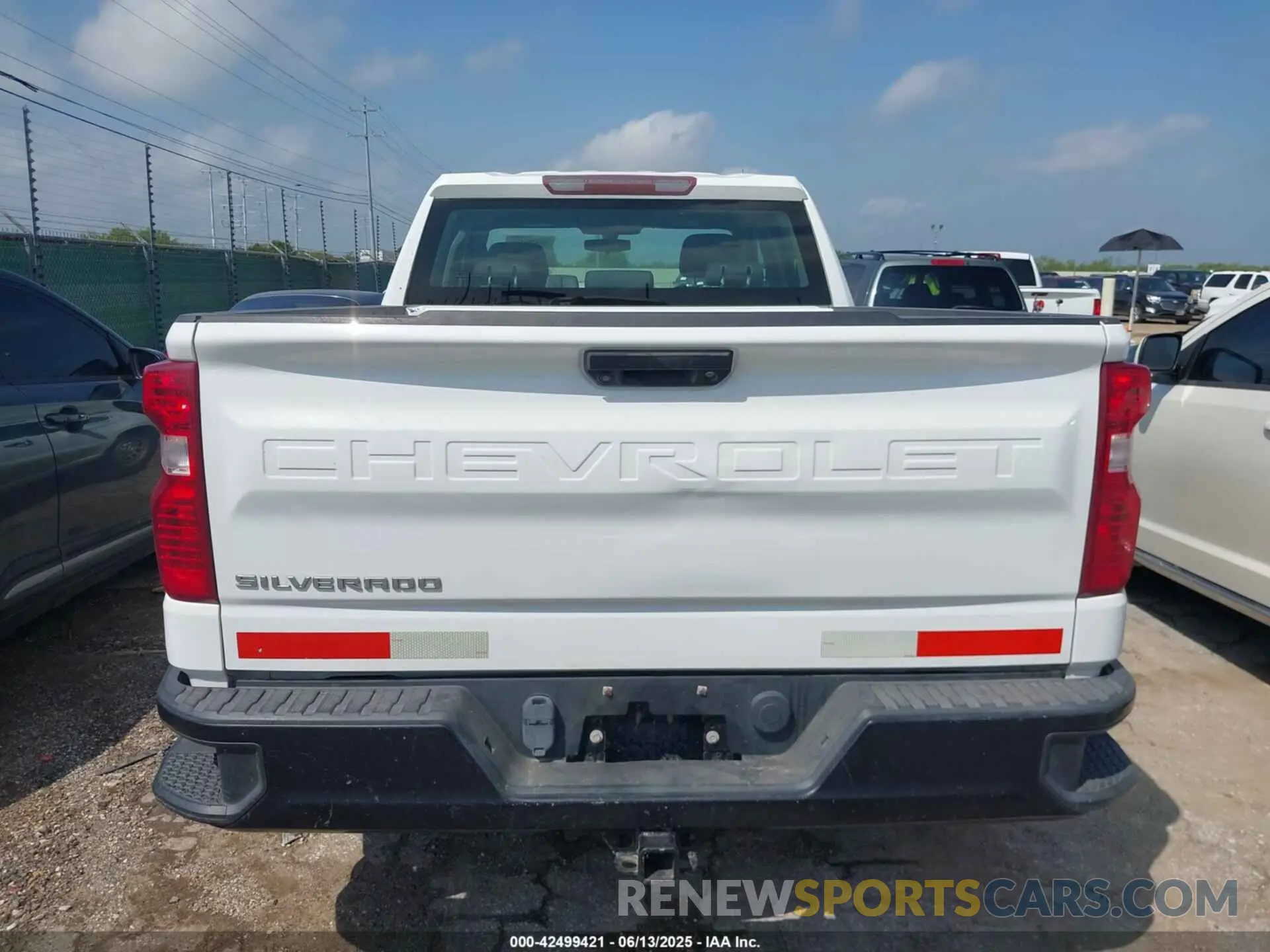 16 Photograph of a damaged car 1GCRYAEF8LZ178404 CHEVROLET SILVERADO 1500 2020