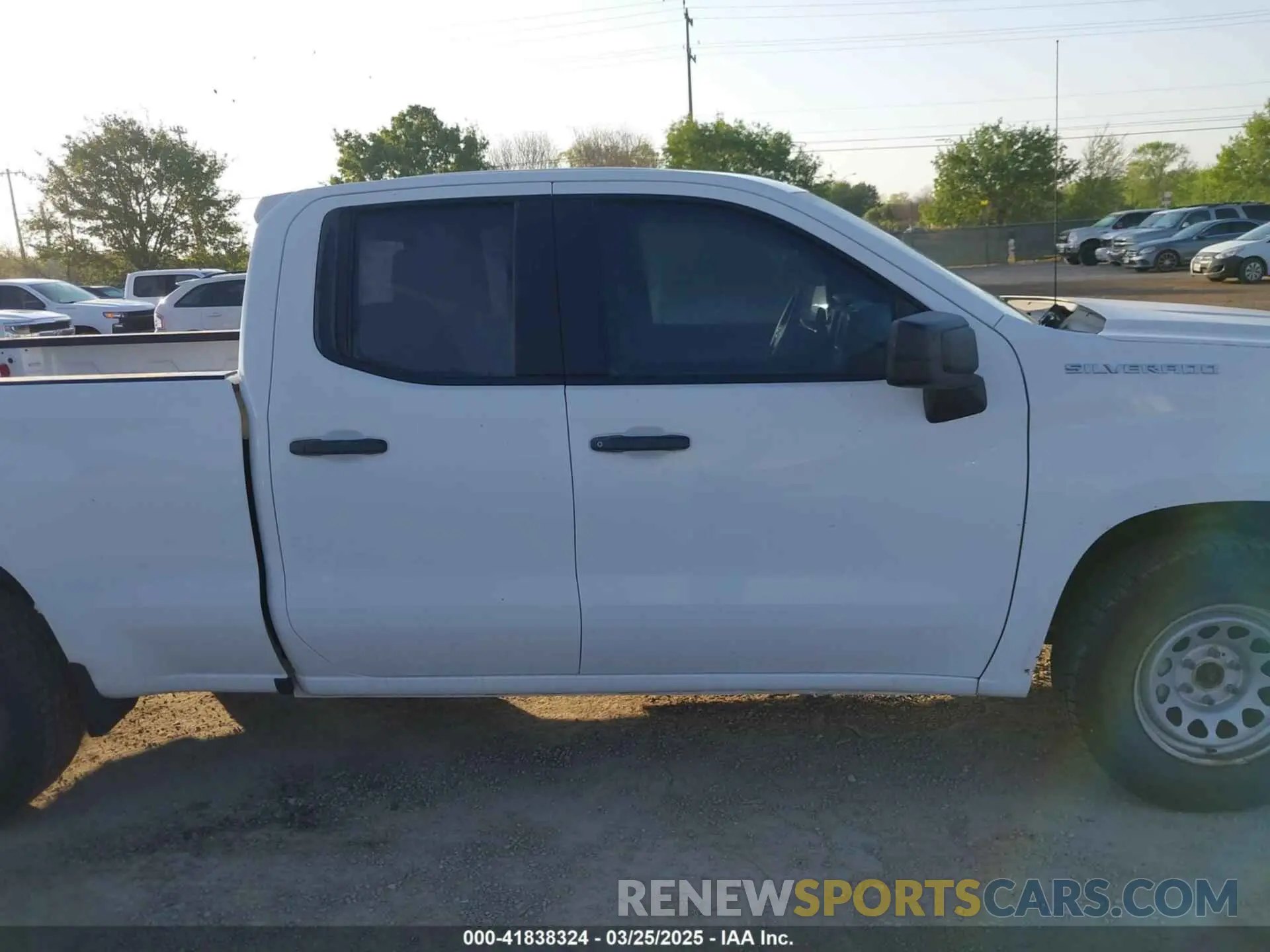 13 Photograph of a damaged car 1GCRYAEF9LZ177908 CHEVROLET SILVERADO 1500 2020