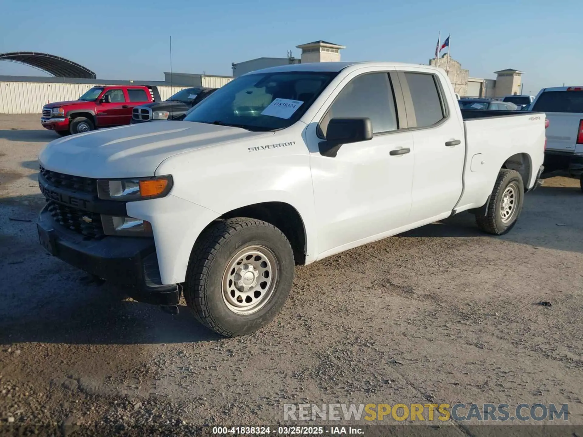 2 Photograph of a damaged car 1GCRYAEF9LZ177908 CHEVROLET SILVERADO 1500 2020