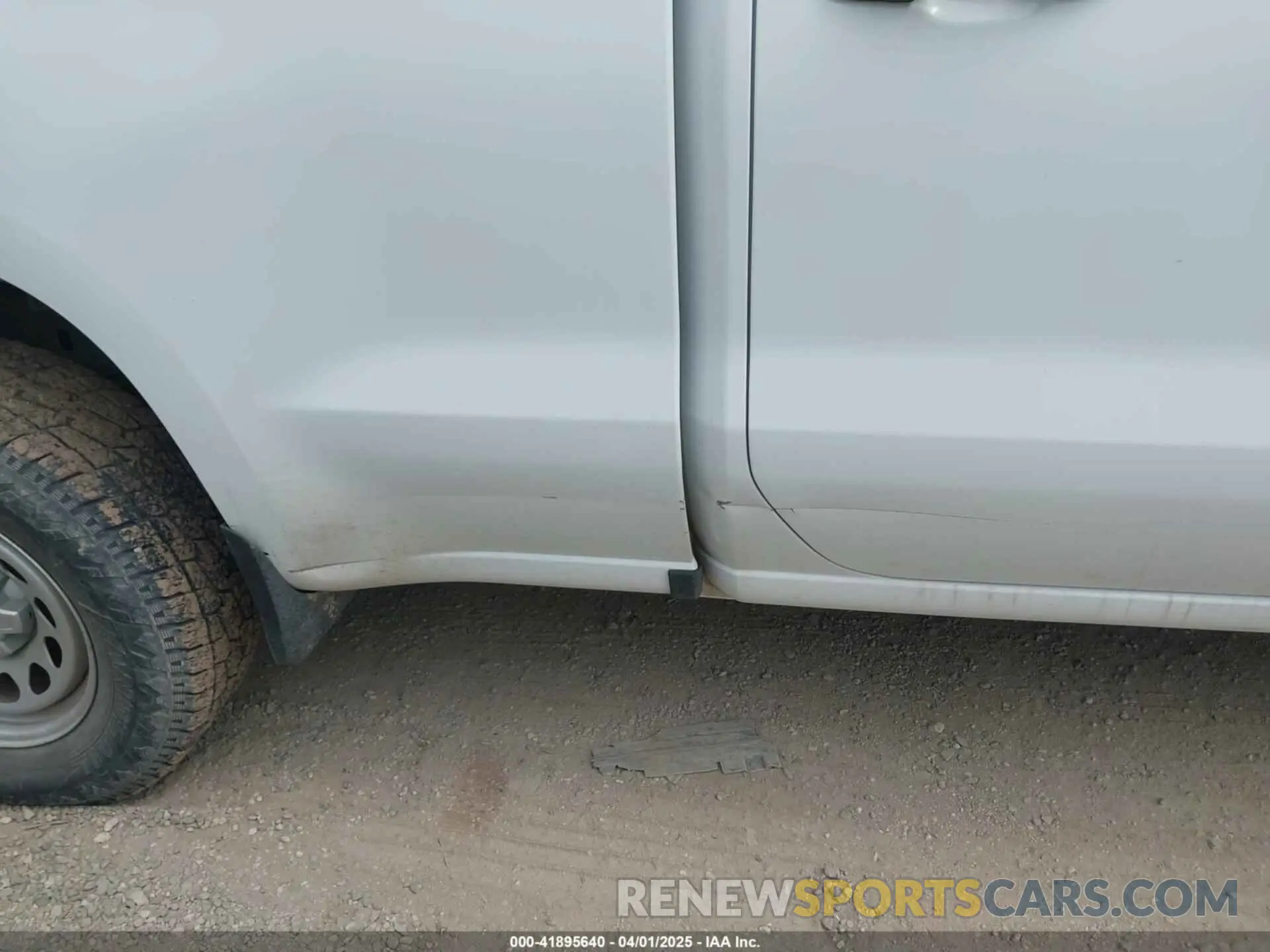 6 Photograph of a damaged car 1GCRYAEF9LZ178766 CHEVROLET SILVERADO 1500 2020