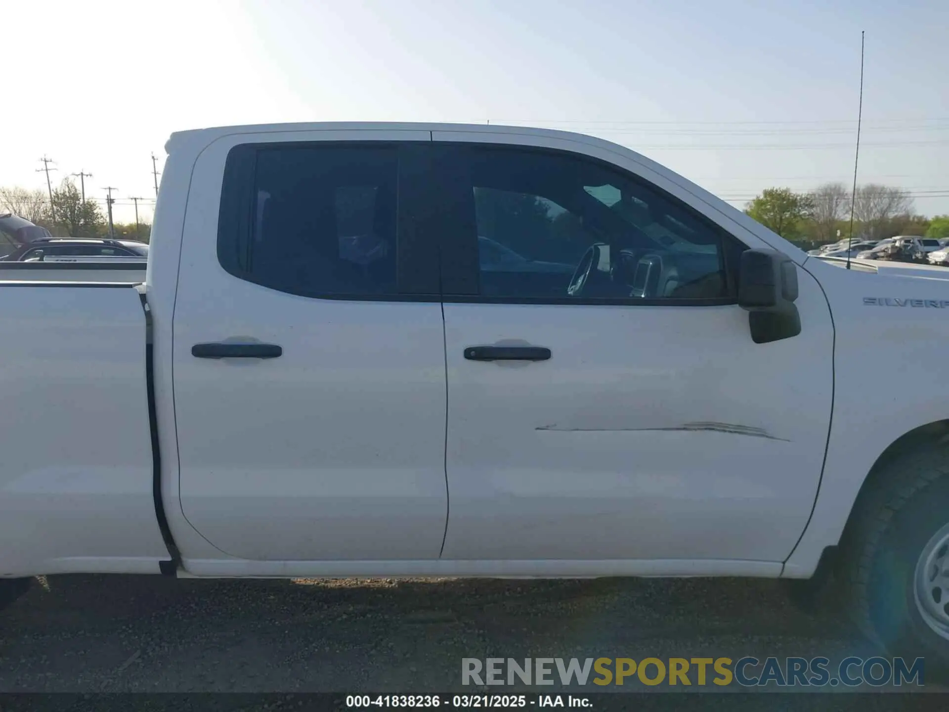 13 Photograph of a damaged car 1GCRYAEFXLZ179084 CHEVROLET SILVERADO 1500 2020