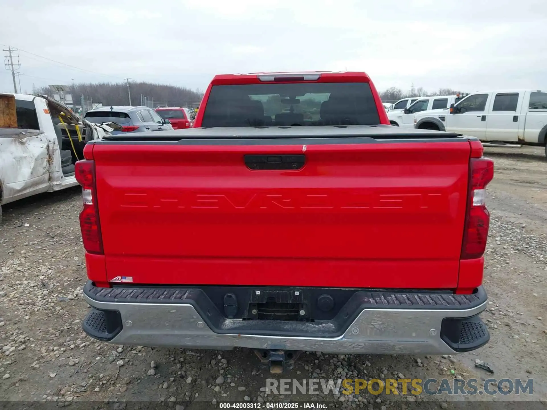 16 Photograph of a damaged car 1GCRYAEH5LZ231013 CHEVROLET SILVERADO 1500 2020