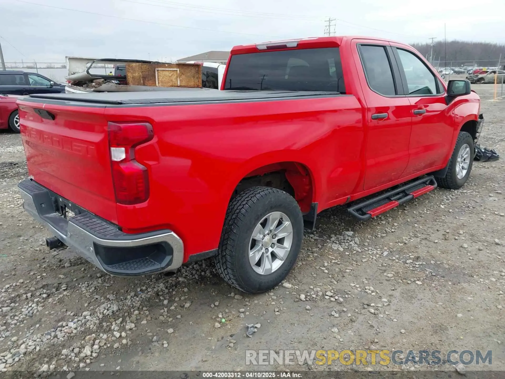 4 Photograph of a damaged car 1GCRYAEH5LZ231013 CHEVROLET SILVERADO 1500 2020