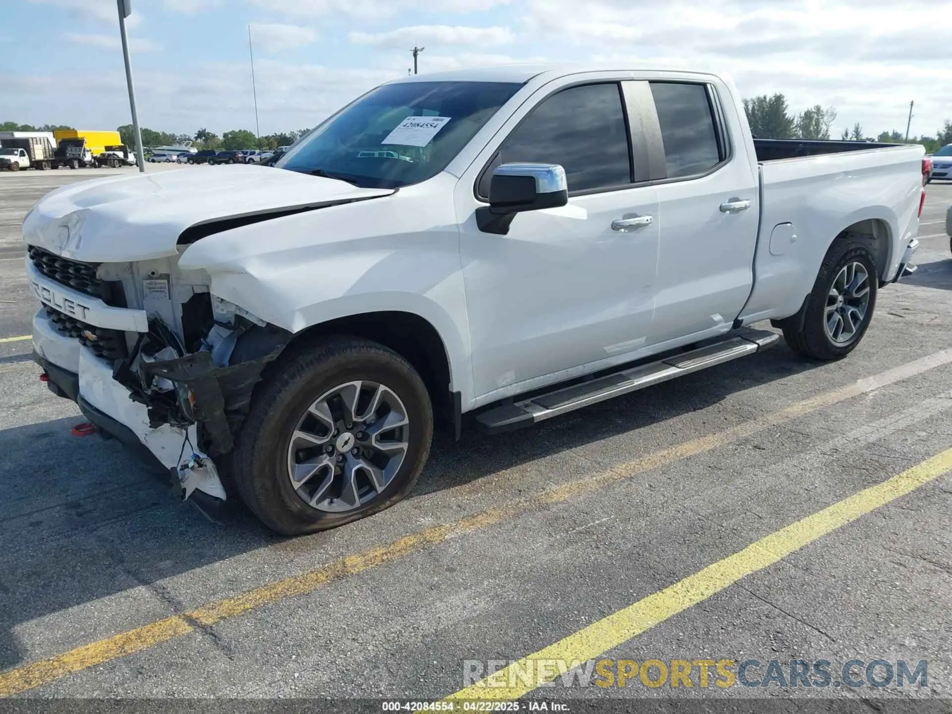 2 Photograph of a damaged car 1GCRYAEH7LZ176712 CHEVROLET SILVERADO 1500 2020