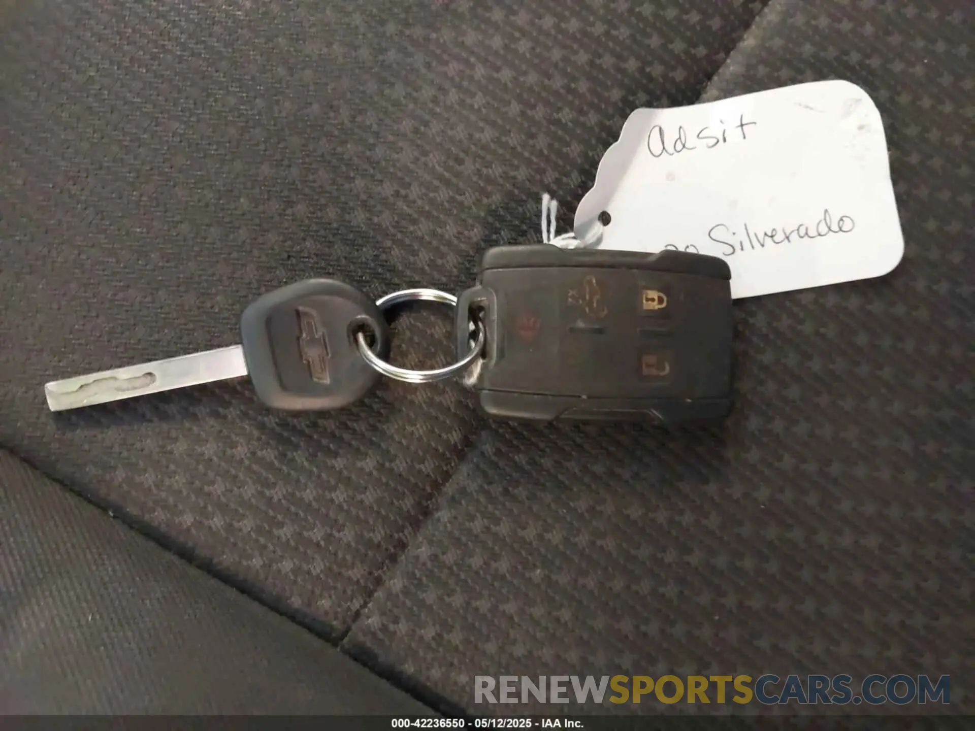 11 Photograph of a damaged car 1GCRYAEH9LZ203926 CHEVROLET SILVERADO 1500 2020