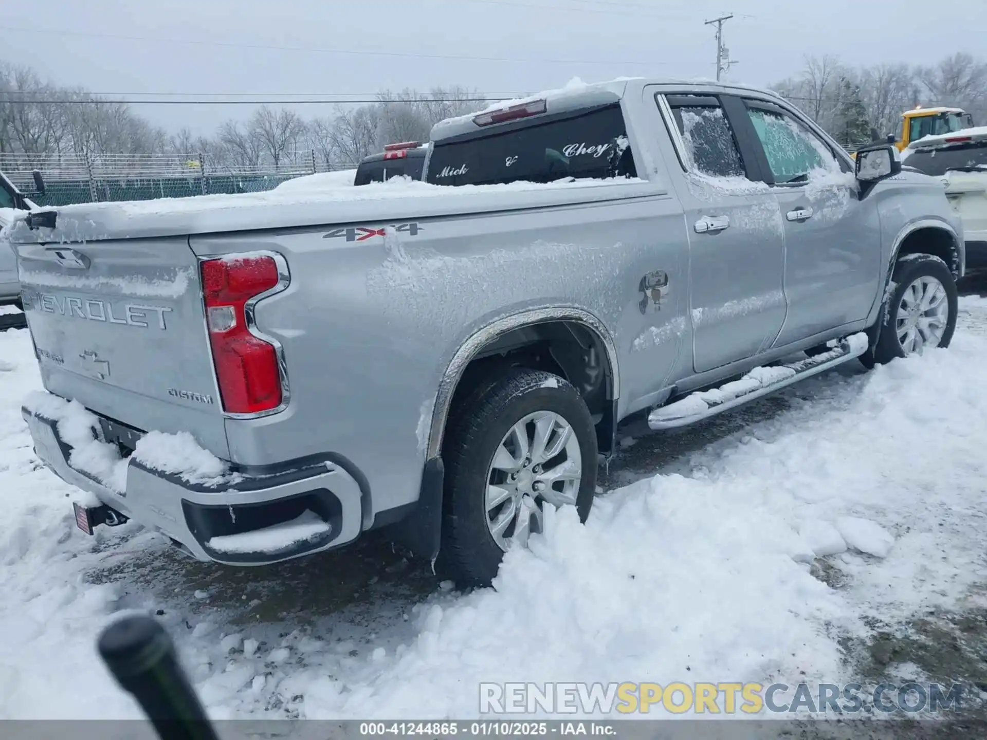 4 Photograph of a damaged car 1GCRYBEF6LZ368465 CHEVROLET SILVERADO 1500 2020