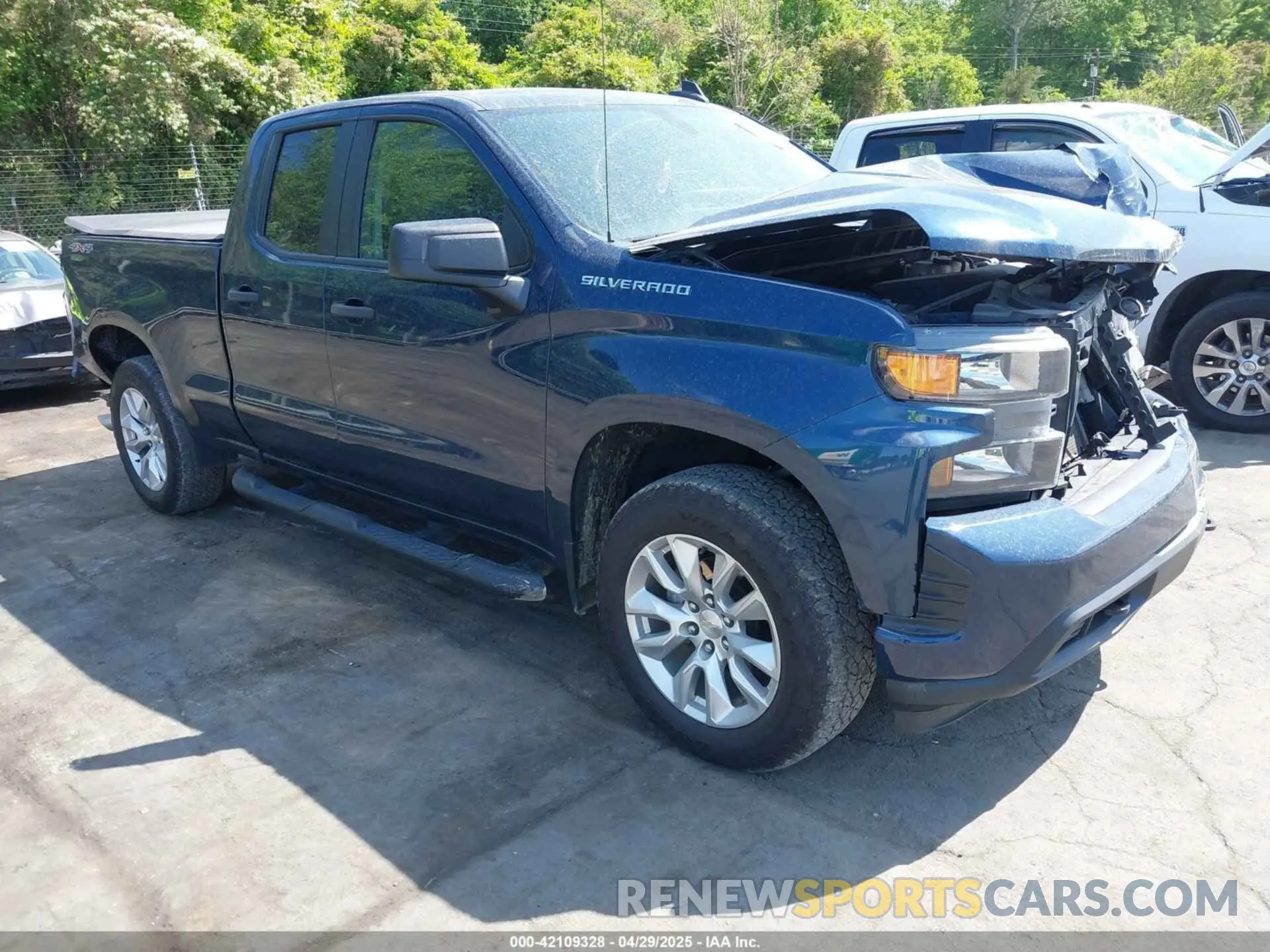1 Photograph of a damaged car 1GCRYBEH0LZ337679 CHEVROLET SILVERADO 1500 2020