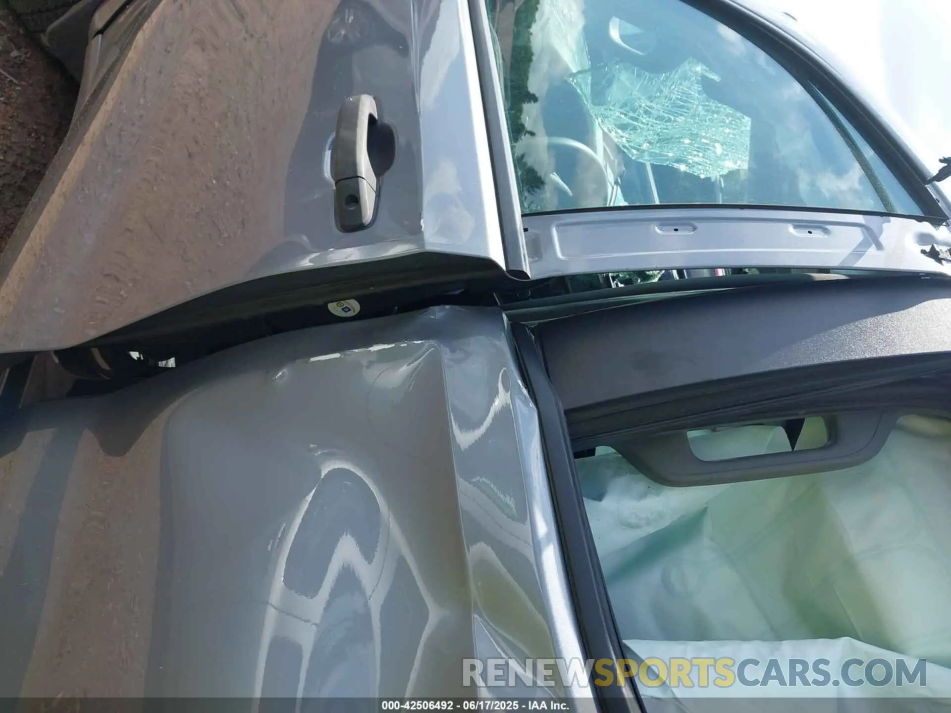 22 Photograph of a damaged car 1GCRYBEH2LZ274018 CHEVROLET SILVERADO 1500 2020