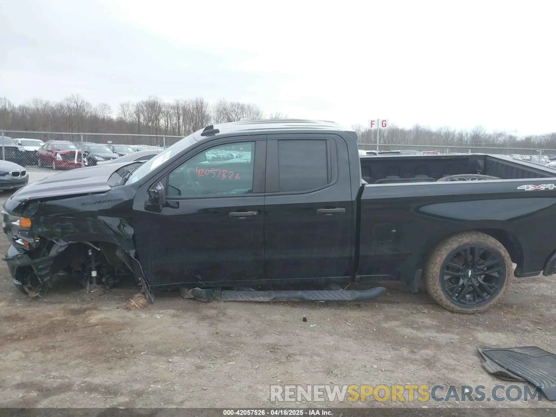 15 Photograph of a damaged car 1GCRYBEH5LZ217487 CHEVROLET SILVERADO 1500 2020