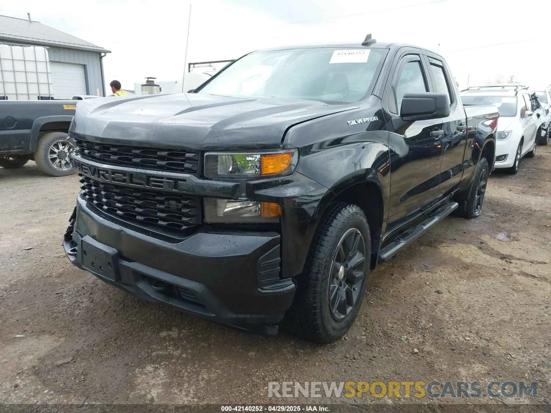 2 Photograph of a damaged car 1GCRYBEK6LZ224069 CHEVROLET SILVERADO 1500 2020