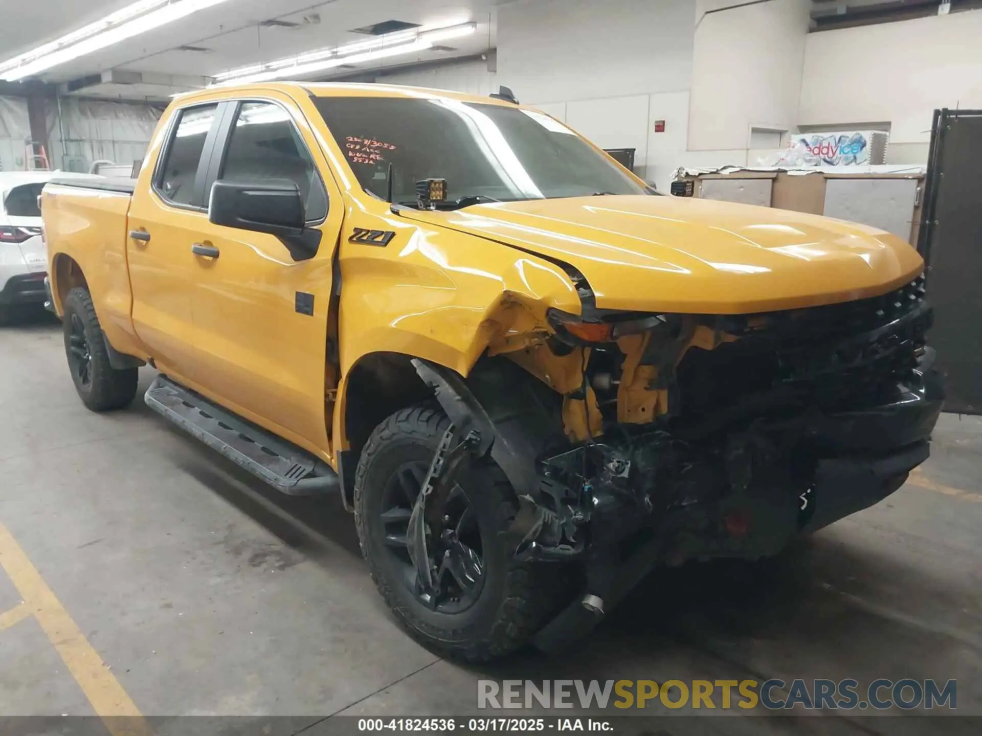 1 Photograph of a damaged car 1GCRYCEF3LZ255532 CHEVROLET SILVERADO 1500 2020