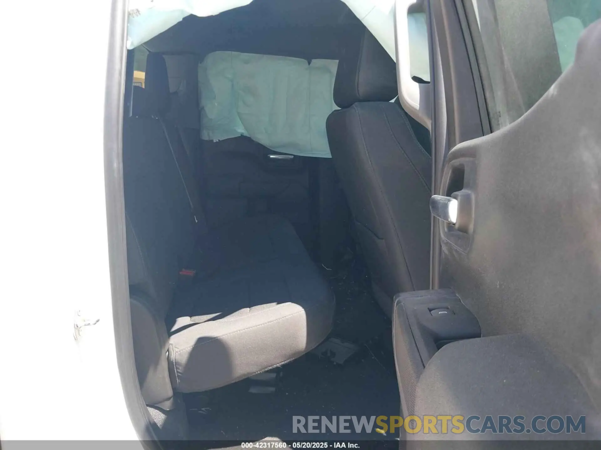 8 Photograph of a damaged car 1GCRYDED2LZ151165 CHEVROLET SILVERADO 1500 2020