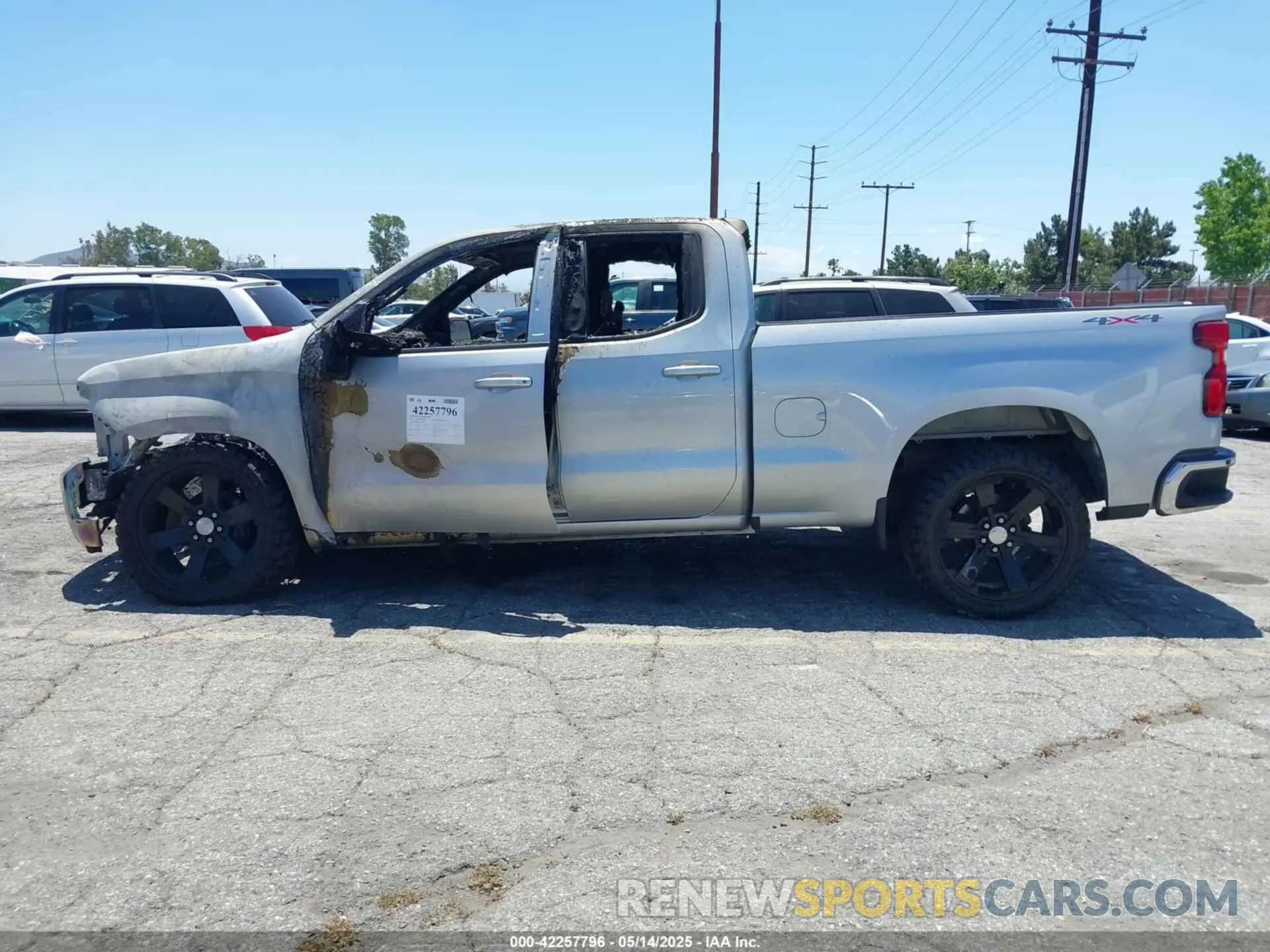 13 Photograph of a damaged car 1GCRYDED3LZ170940 CHEVROLET SILVERADO 1500 2020