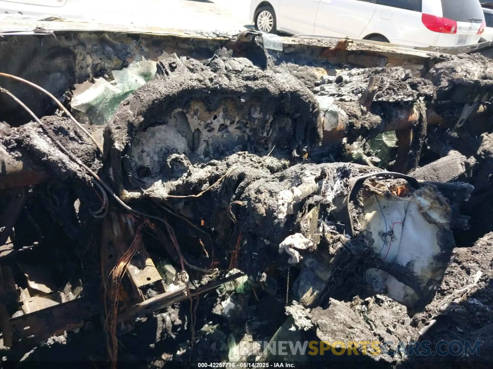 14 Photograph of a damaged car 1GCRYDED3LZ170940 CHEVROLET SILVERADO 1500 2020