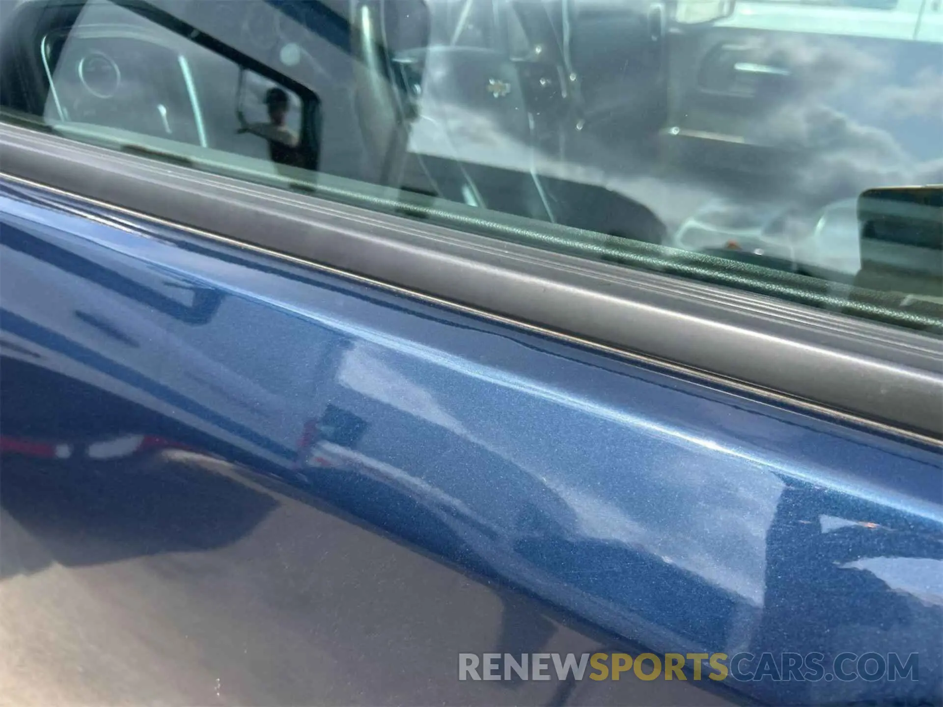 9 Photograph of a damaged car 1GCRYDED3LZ298658 CHEVROLET SILVERADO 1500 2020