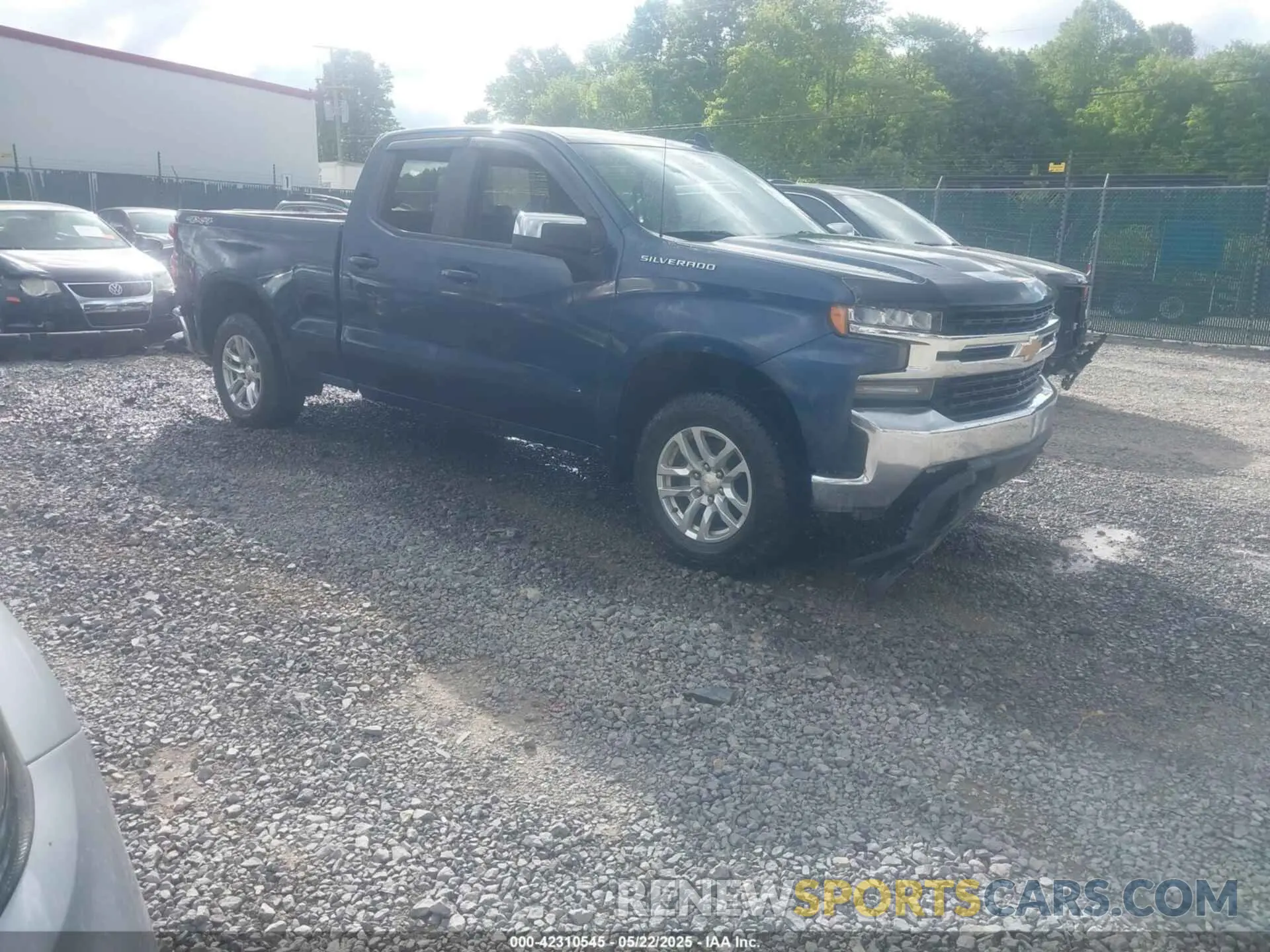 1 Photograph of a damaged car 1GCRYDED4LZ141611 CHEVROLET SILVERADO 1500 2020