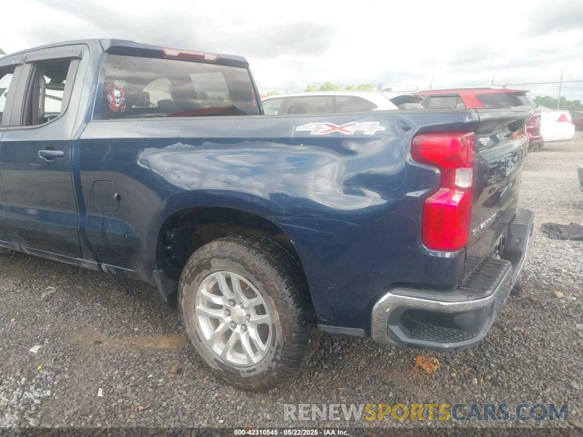 13 Photograph of a damaged car 1GCRYDED4LZ141611 CHEVROLET SILVERADO 1500 2020