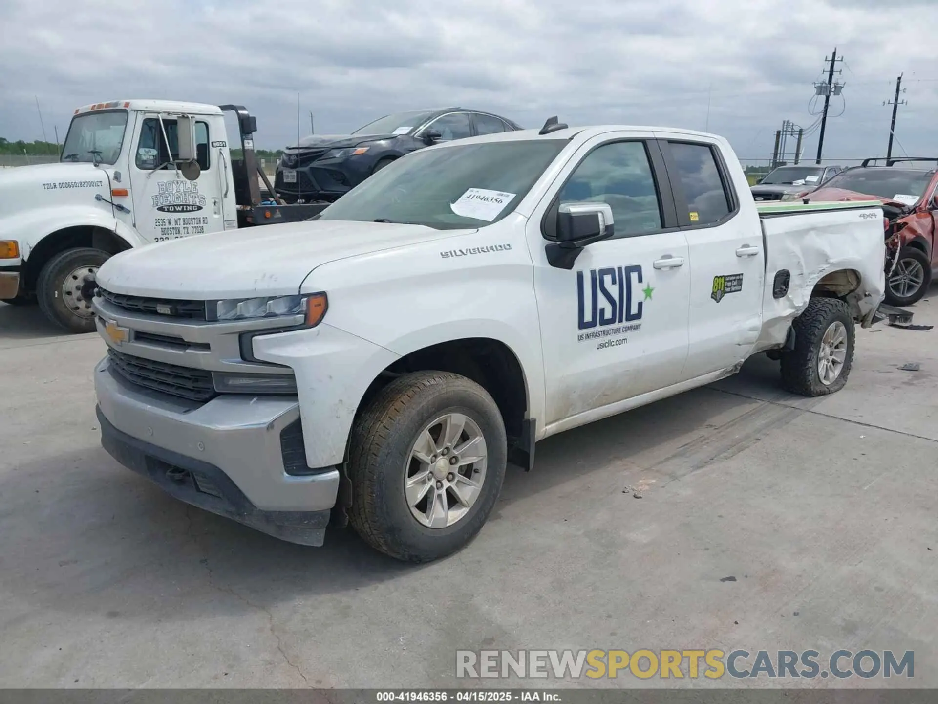 2 Photograph of a damaged car 1GCRYDED4LZ192137 CHEVROLET SILVERADO 1500 2020