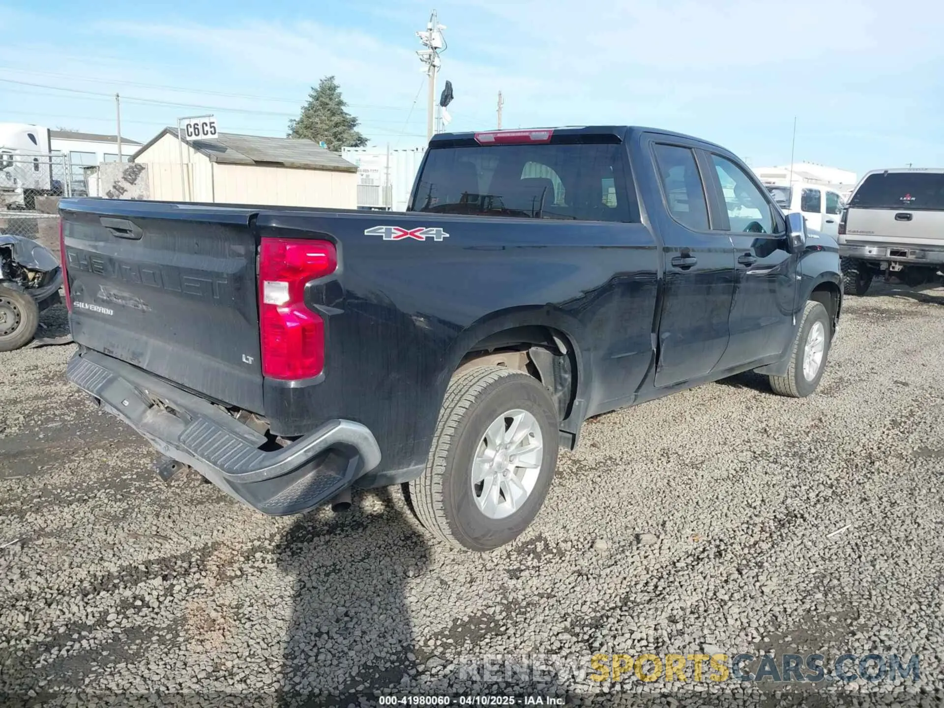 4 Photograph of a damaged car 1GCRYDED5LZ168445 CHEVROLET SILVERADO 1500 2020