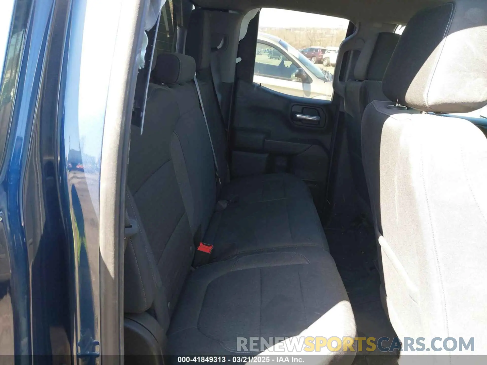 8 Photograph of a damaged car 1GCRYDED6LZ286004 CHEVROLET SILVERADO 1500 2020