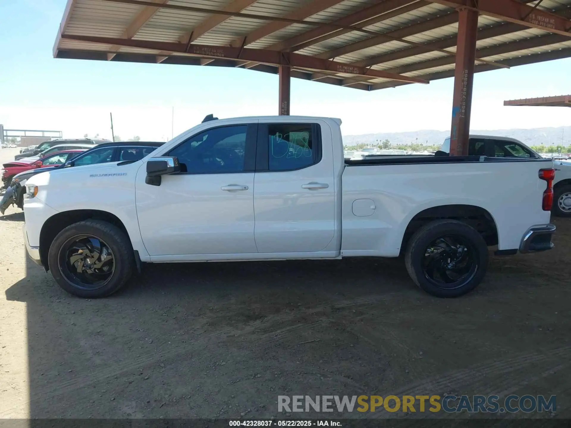 14 Photograph of a damaged car 1GCRYDED9LZ118079 CHEVROLET SILVERADO 1500 2020