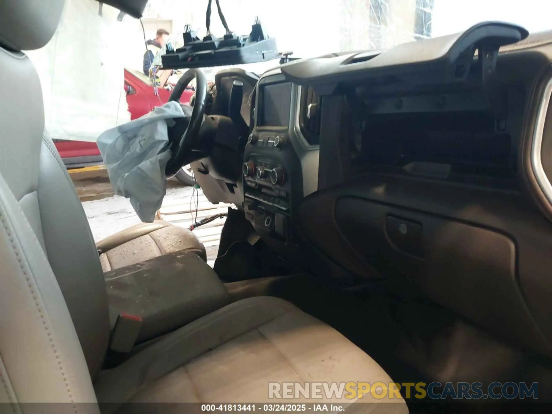 5 Photograph of a damaged car 1GCRYDED9LZ166441 CHEVROLET SILVERADO 1500 2020