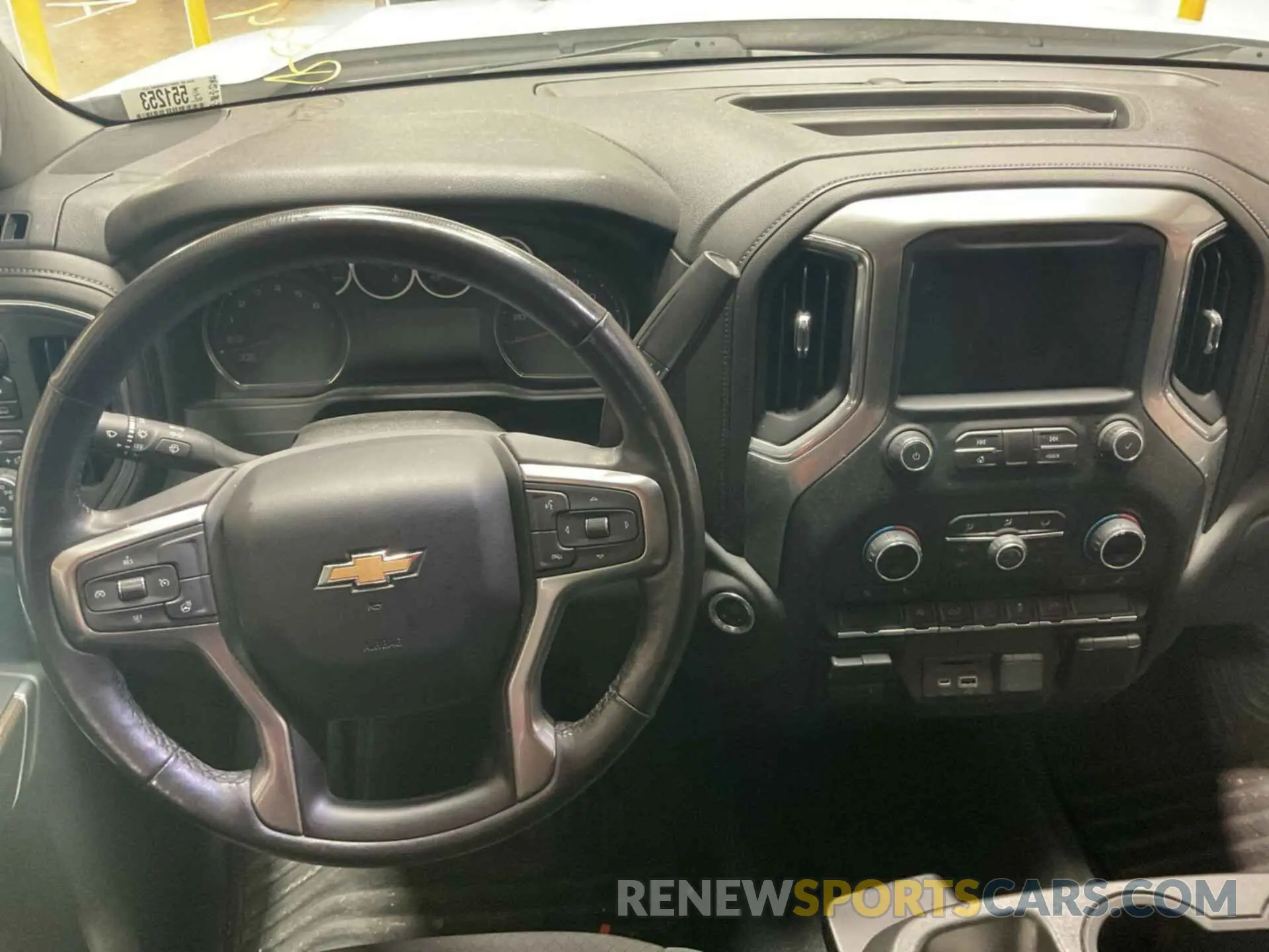 1 Photograph of a damaged car 1GCRYDED9LZ295909 CHEVROLET SILVERADO 1500 2020